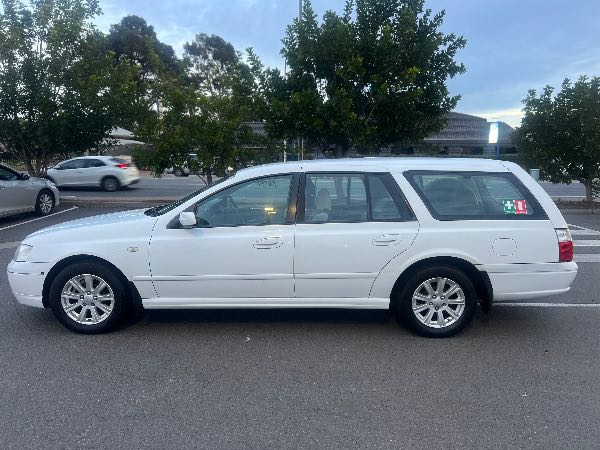 Car Image 6