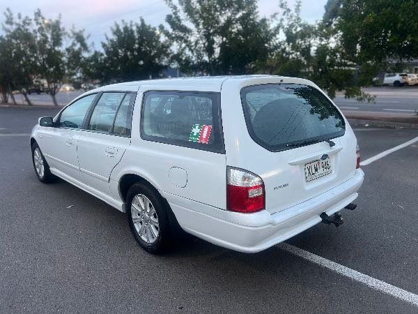 Car Image 8