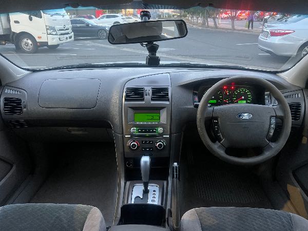 Car Image 11