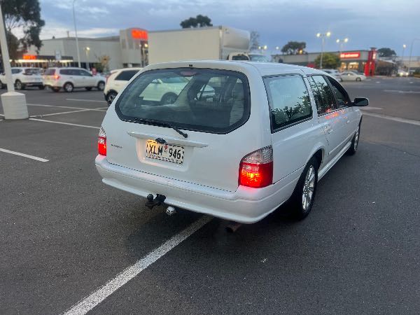 Car Image 17