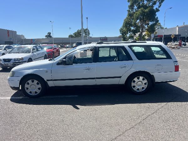 Car Image 8