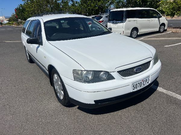 Car Image 9