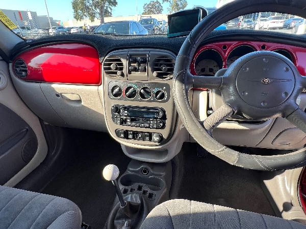Car Image 9